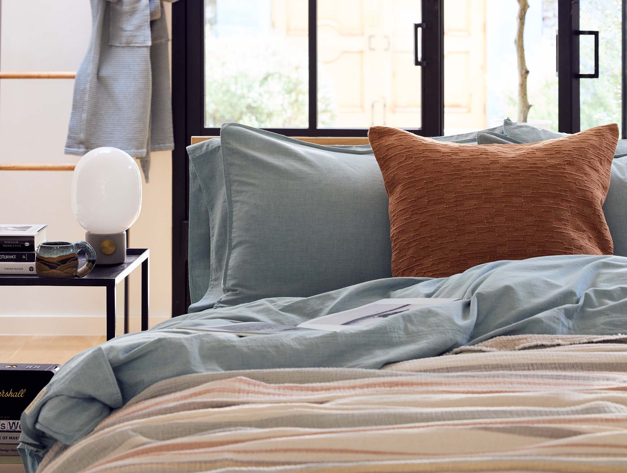Coyuchi Topanga Organic Matelasse Throw - Image 2