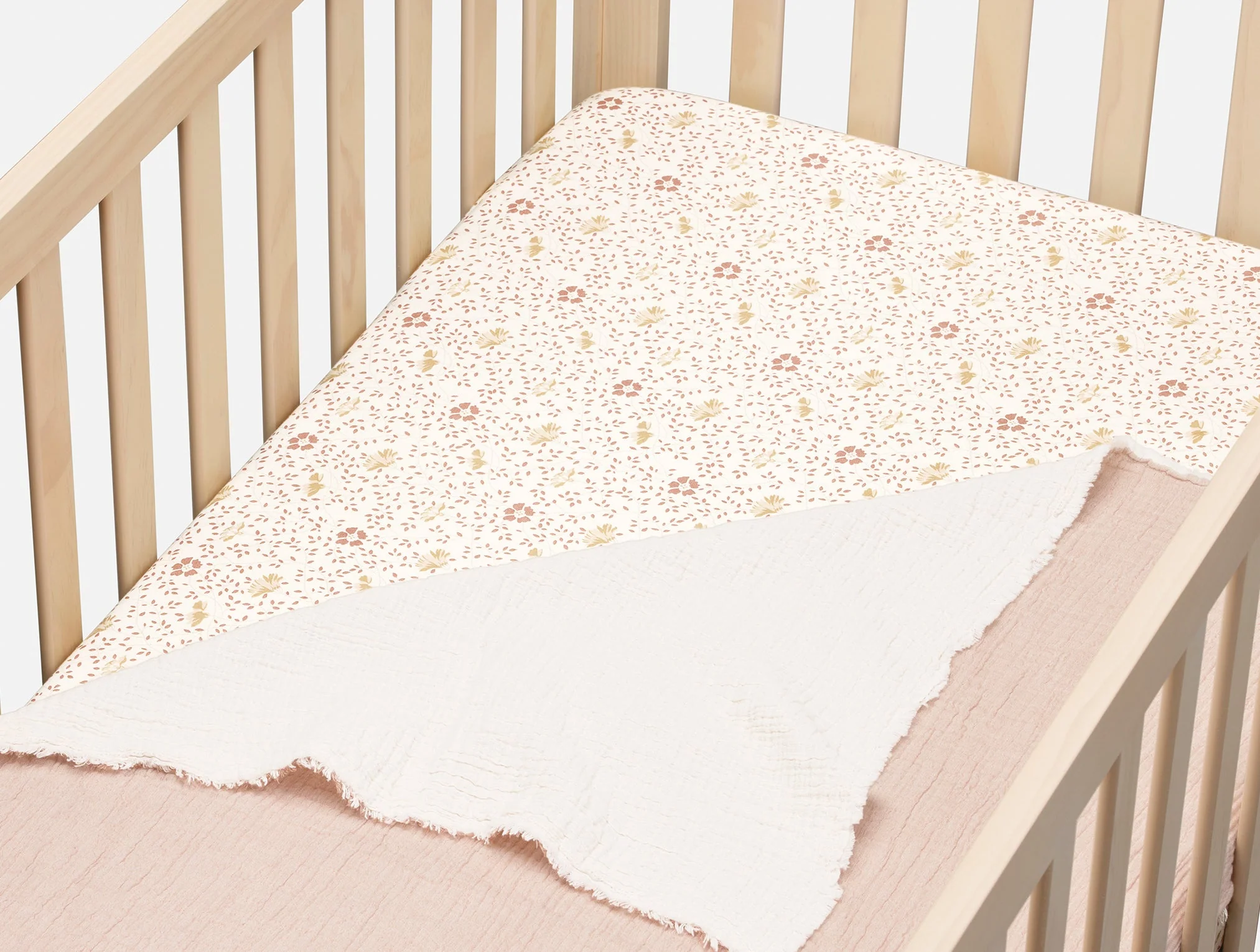 Coyuchi Organic Crinkled Percale™ Crib Sheet - Image 3