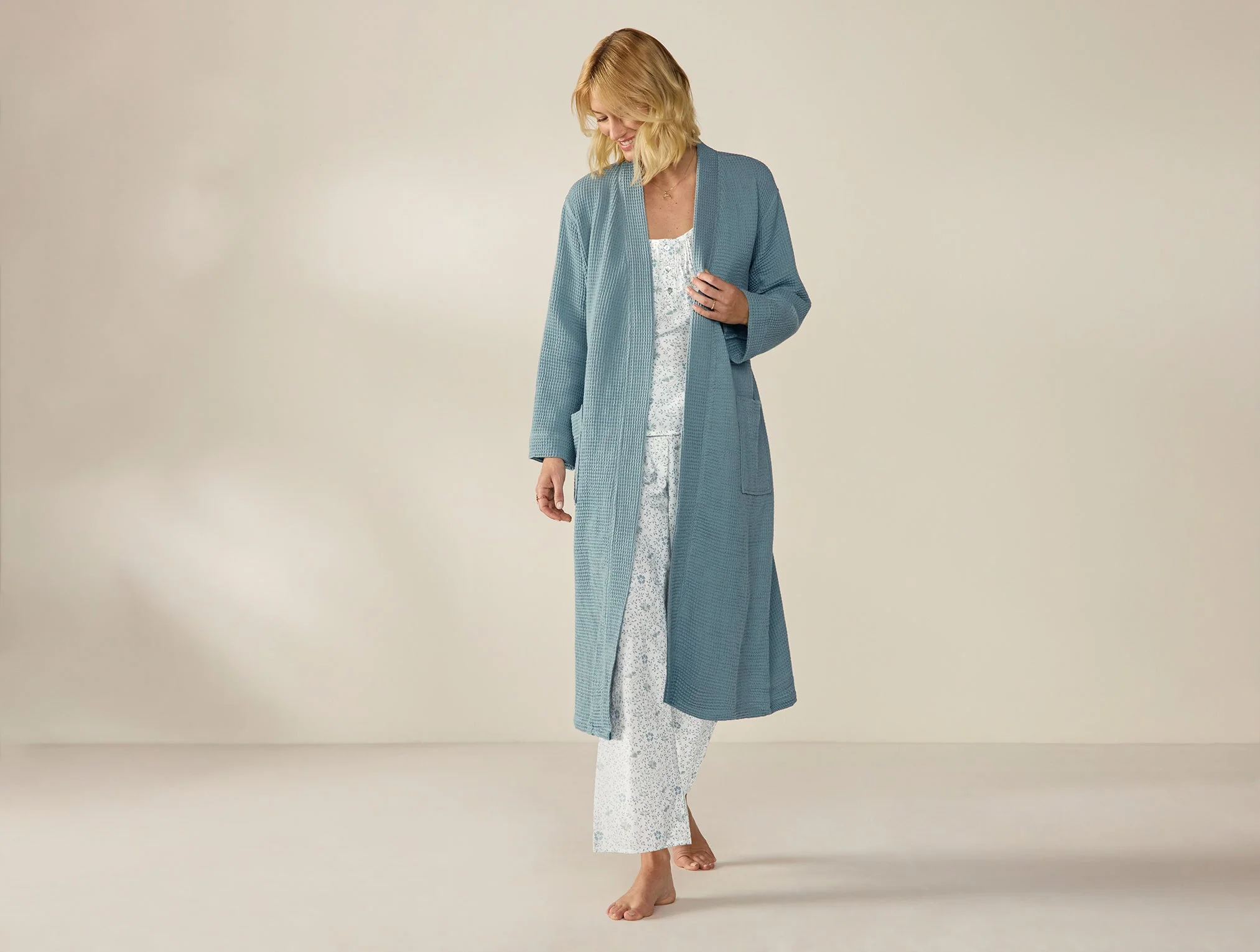 Coyuchi Unisex Organic Waffle Robe - Image 3