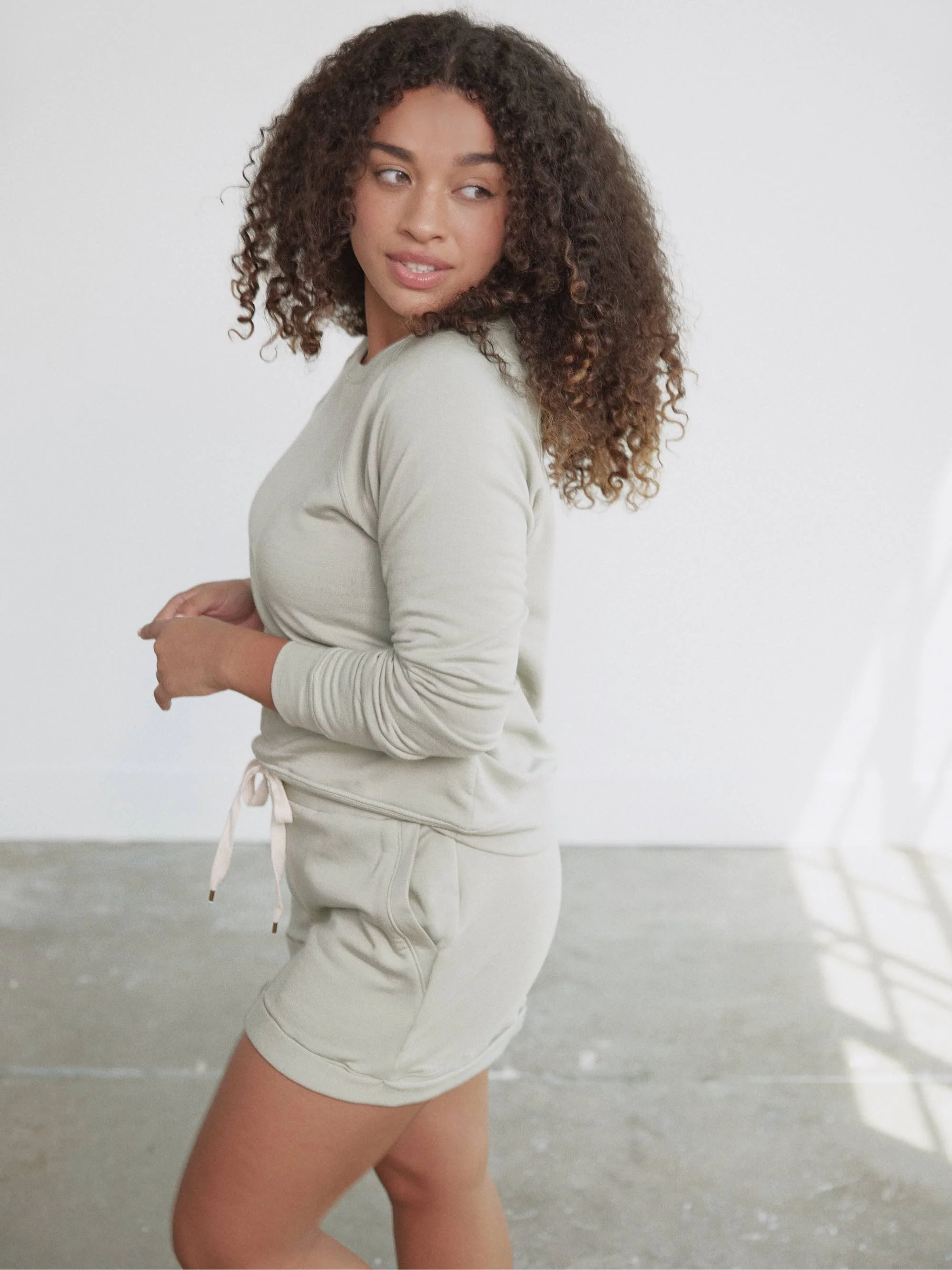 Fleece Crewneck Pullover Sweatshirt - Image 20