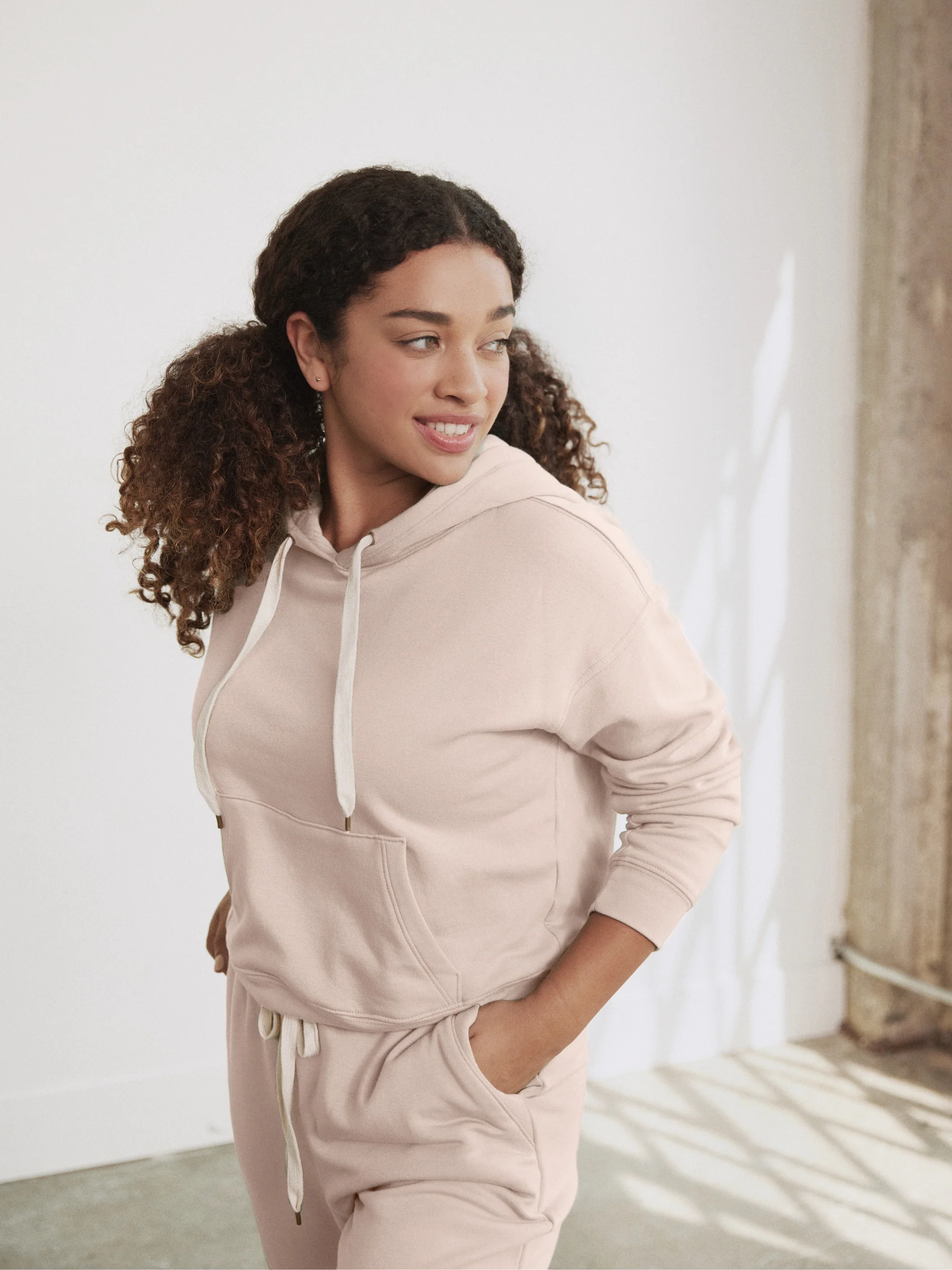 Fleece Cropped Hoodie - Image 21