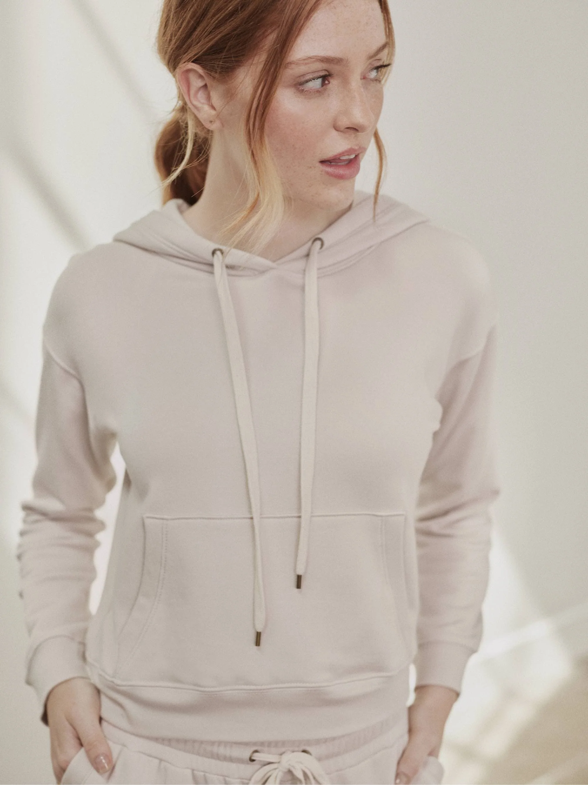 Fleece Cropped Hoodie - Image 6
