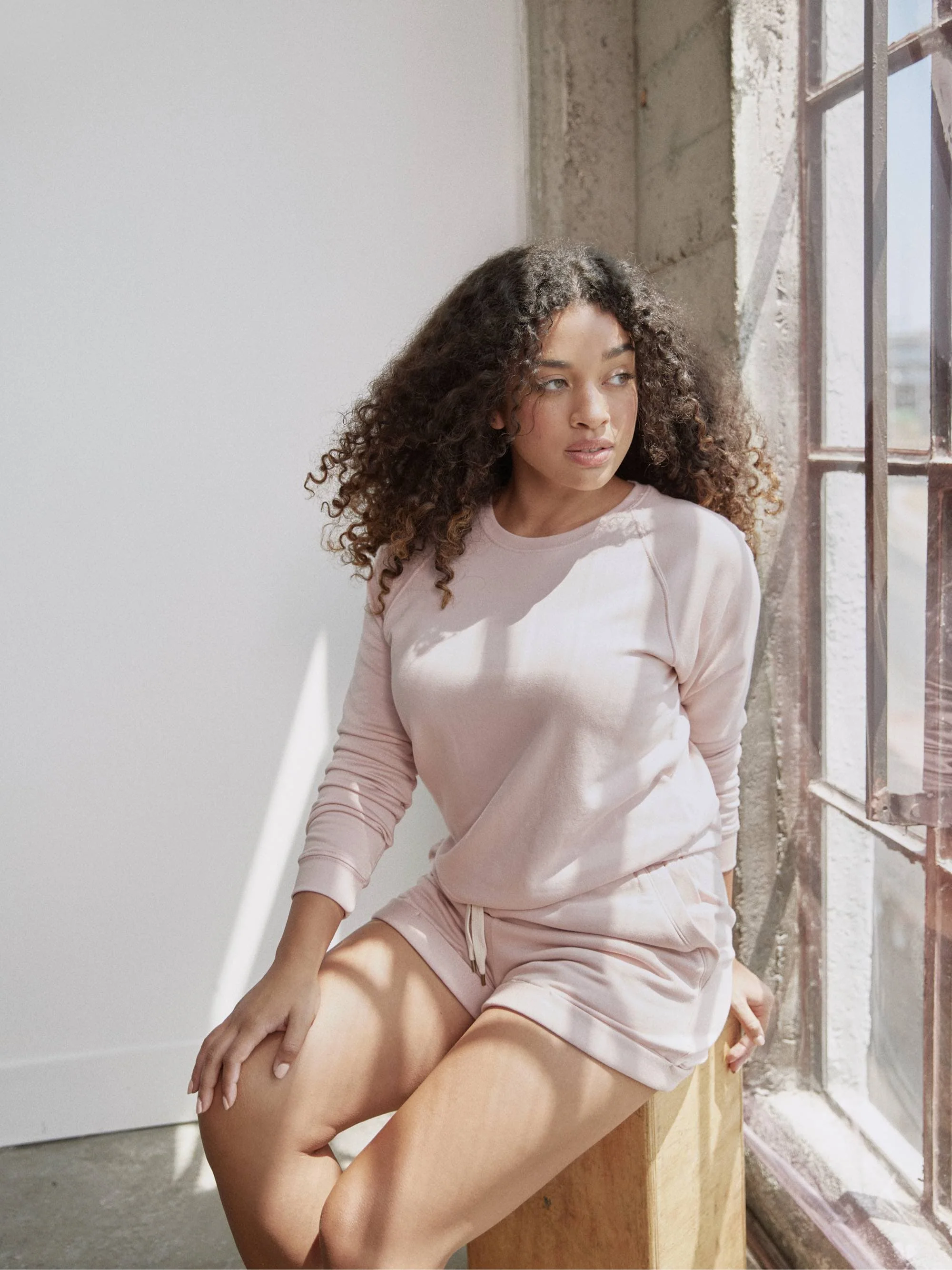 Fleece Roll Cuff Short - Image 18