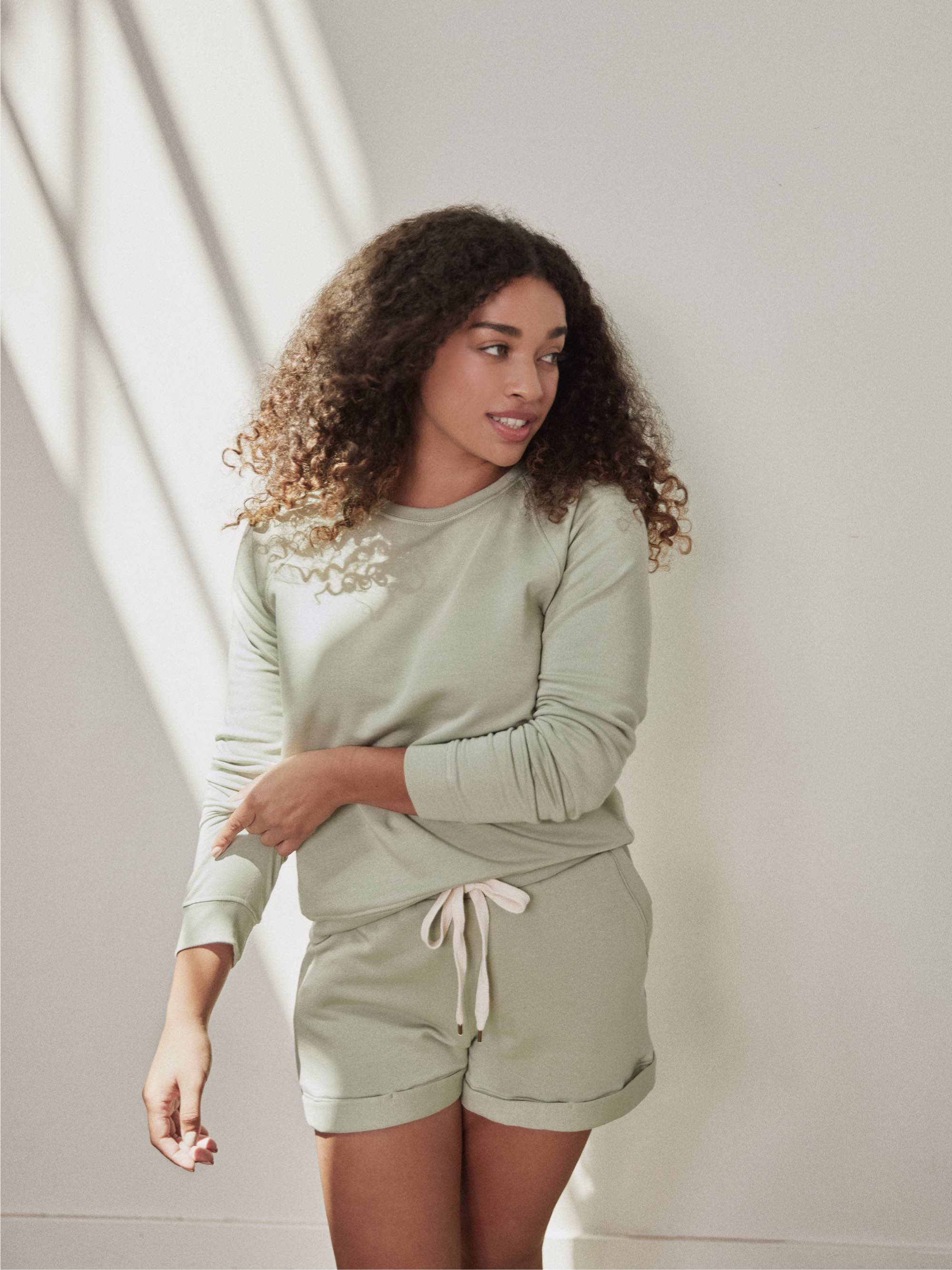 Fleece Roll Cuff Short - Image 20