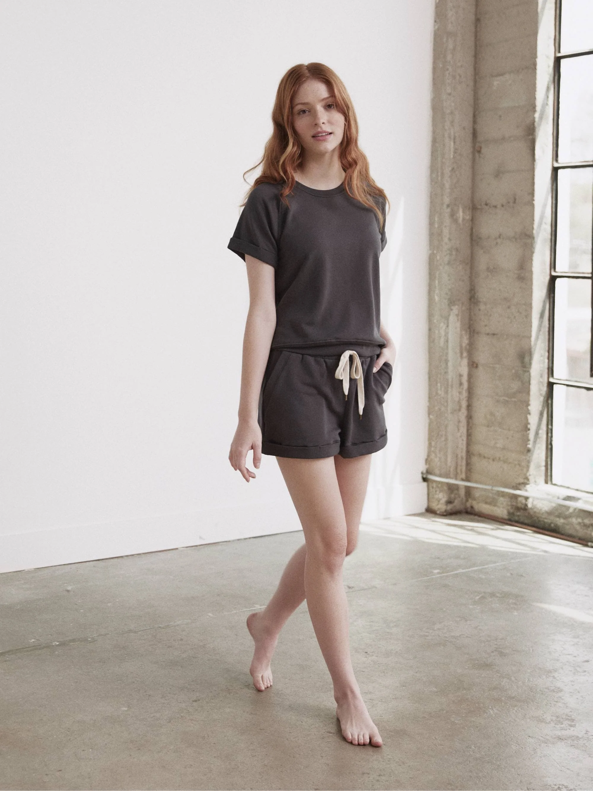 Fleece Roll Cuff Short Sleeve Sweatshirt - Image 9