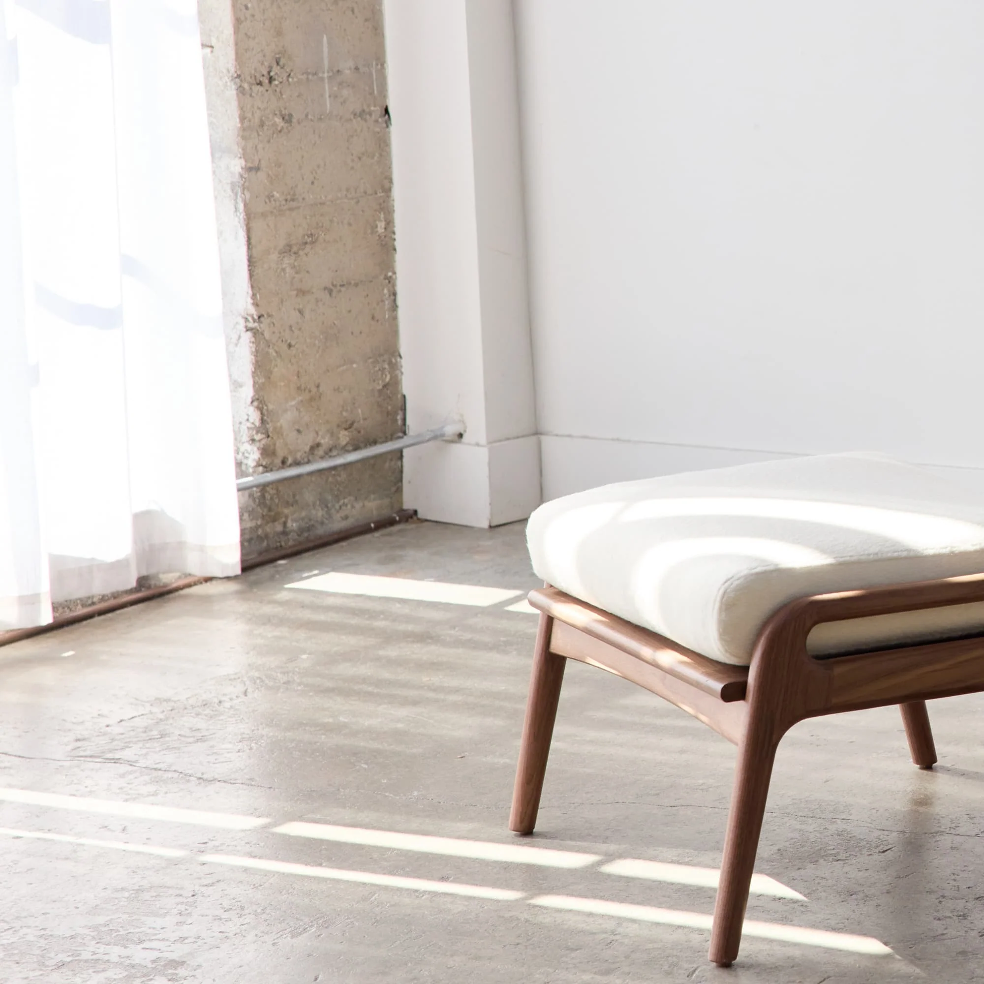 Lounge Chair and Ottoman - Image 24