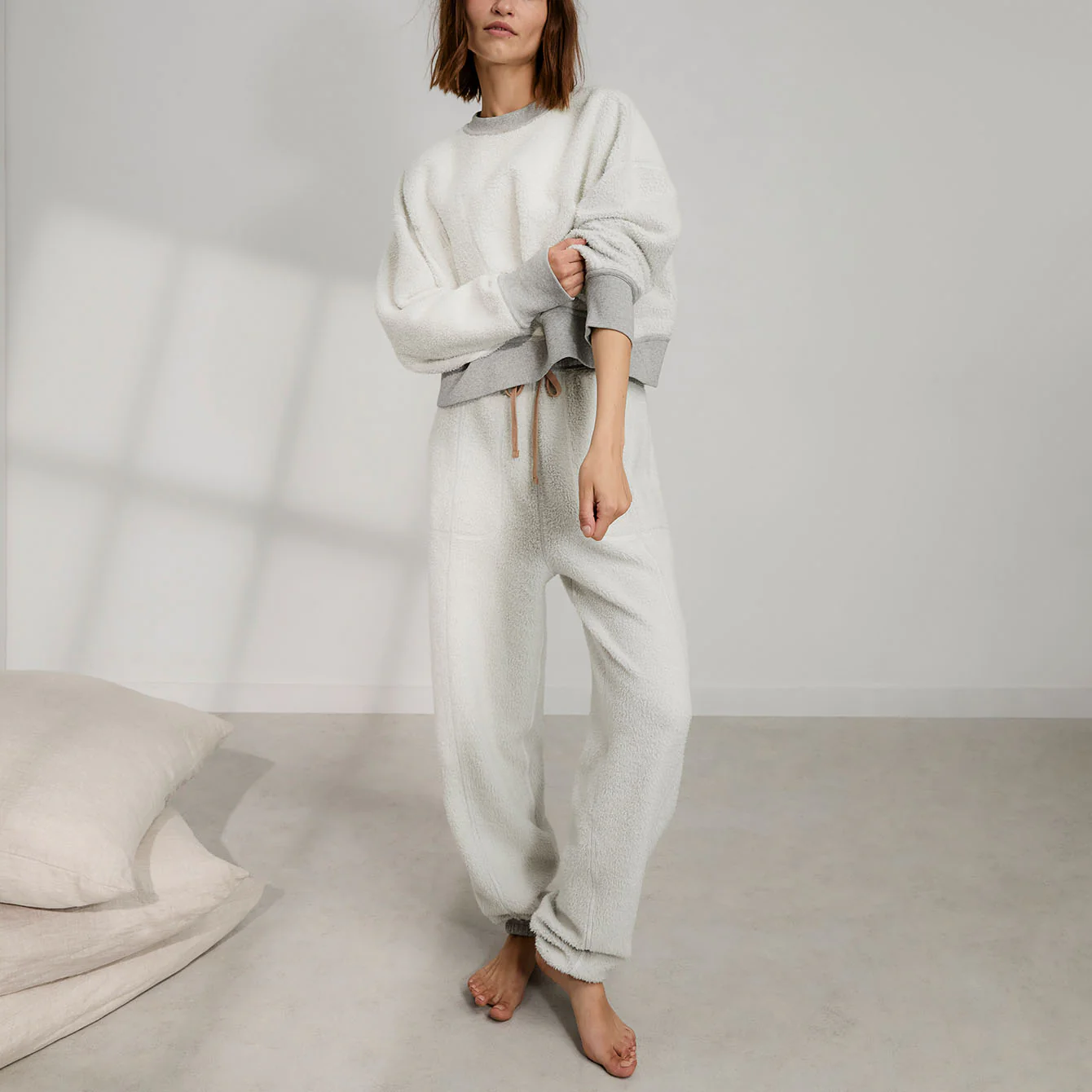 Lunya Silksweats™ Midweight Reversible Seamed Jogger - Image 5