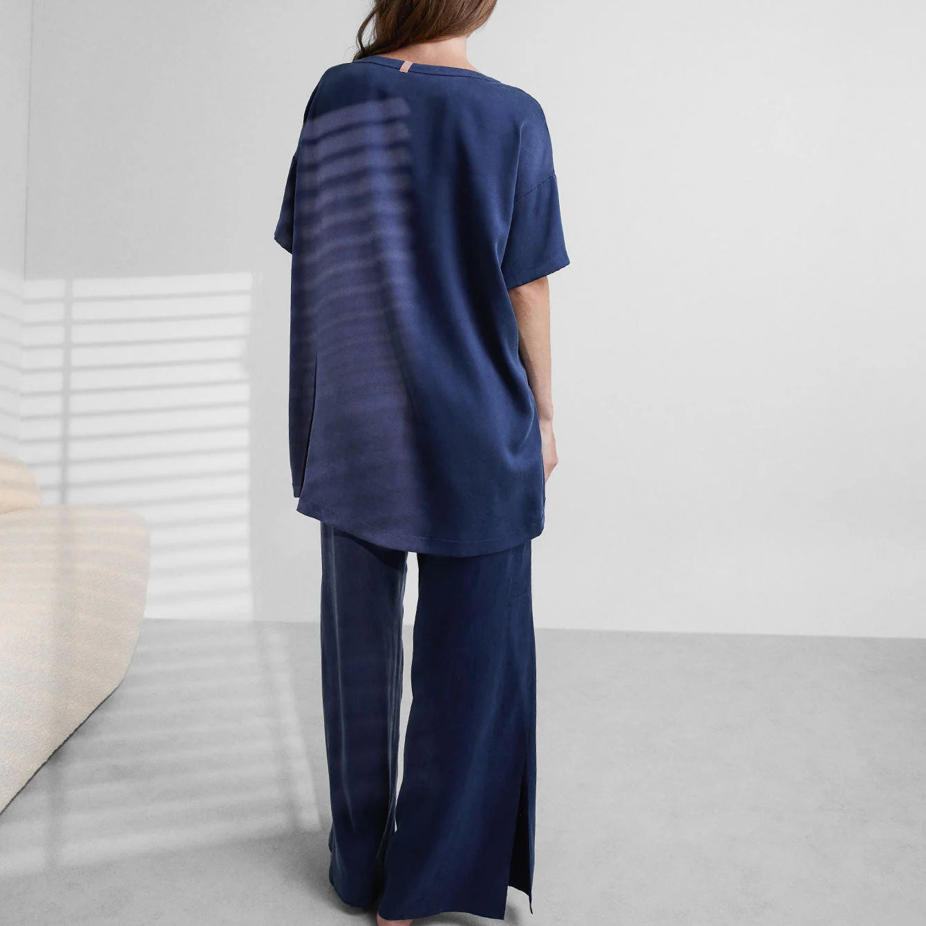 Lunya Washable Silk Tee Pant Set - Image 3